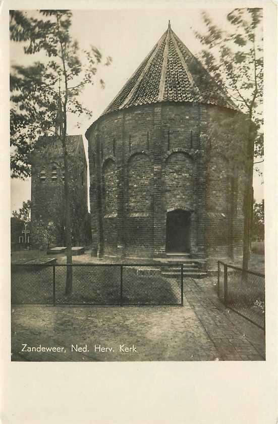 300-378-043 Zandeweer Kerk, Verzenden, Voor 1920, Groningen