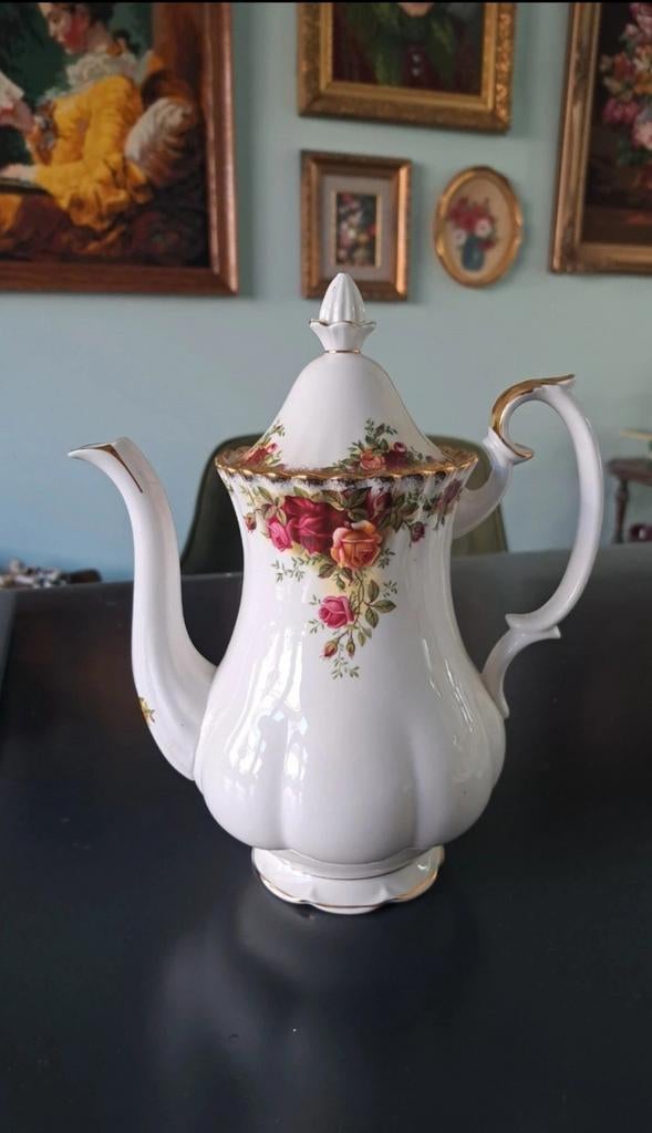 Royal Albert Old Country Roses koffiepot, Antiek en Kunst, Ophalen of Verzenden