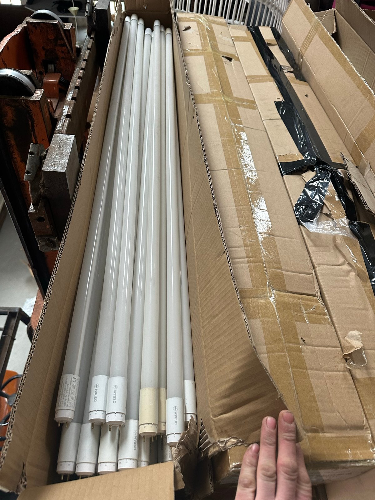 +- 1000 stuks * Led tl Buizen/lampen *Osram - 22,5W - 4000K, Wit, Osram, Kunststof, G13 (TL)