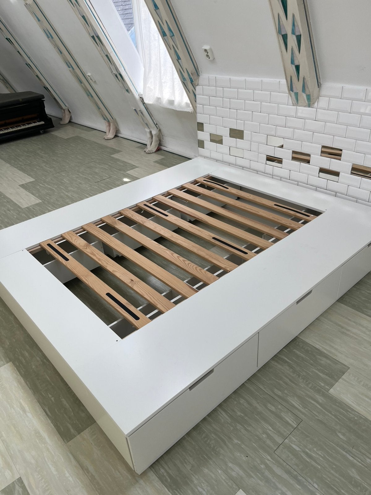 NORDLI bed 180x200, Huis en Inrichting, Ophalen, Tweepersoons, Zo goed als nieuw, 180 cm