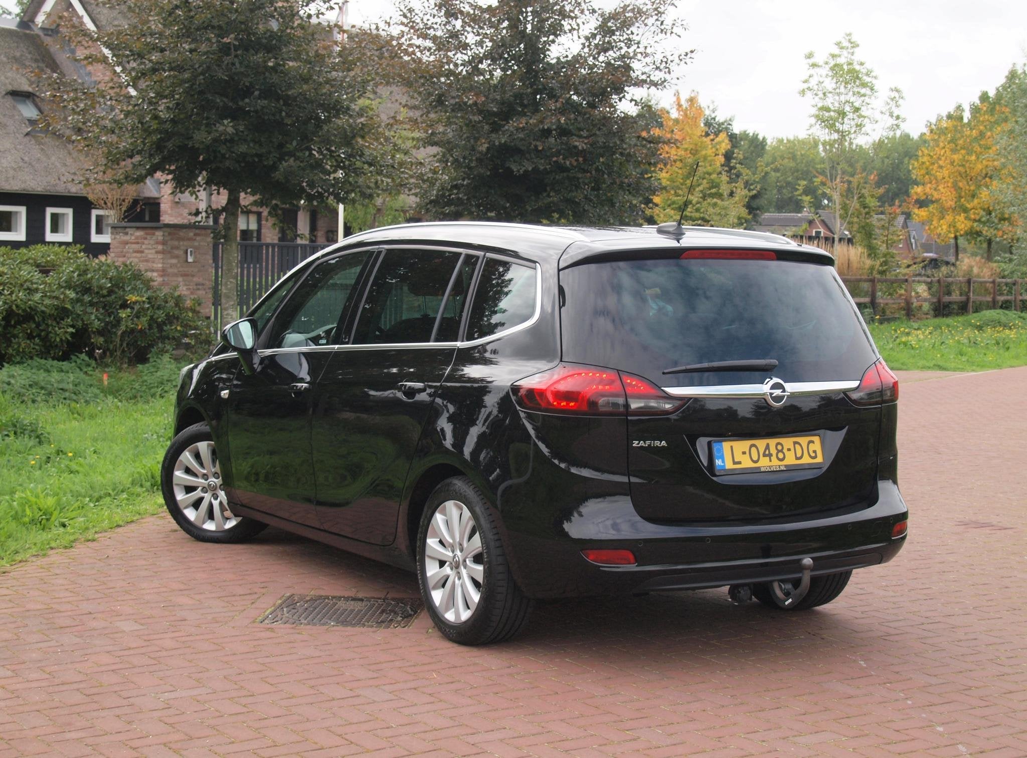 Opel Zafira 1.4 Turbo Online Edition 7p. | 7-persoons | Came, 4 cilinders, 7 stoelen, Zwart, Bedrijf