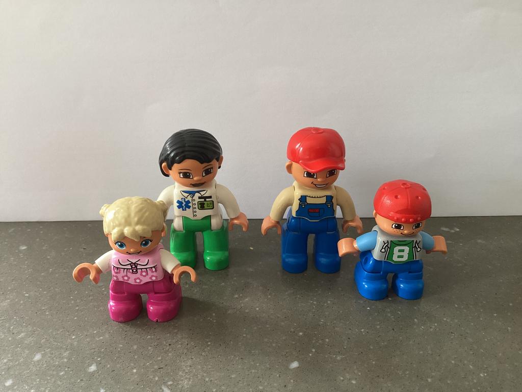 Duplo poppetje / poppetjes gezin vader moeder meisje jongen, Ophalen of Verzenden, LEGO System A/S, Product.compliance@LEGO.com
