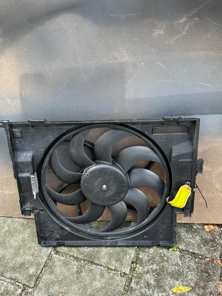 BMW 1 serie F20 koelventilatormotor, Ophalen, BMW