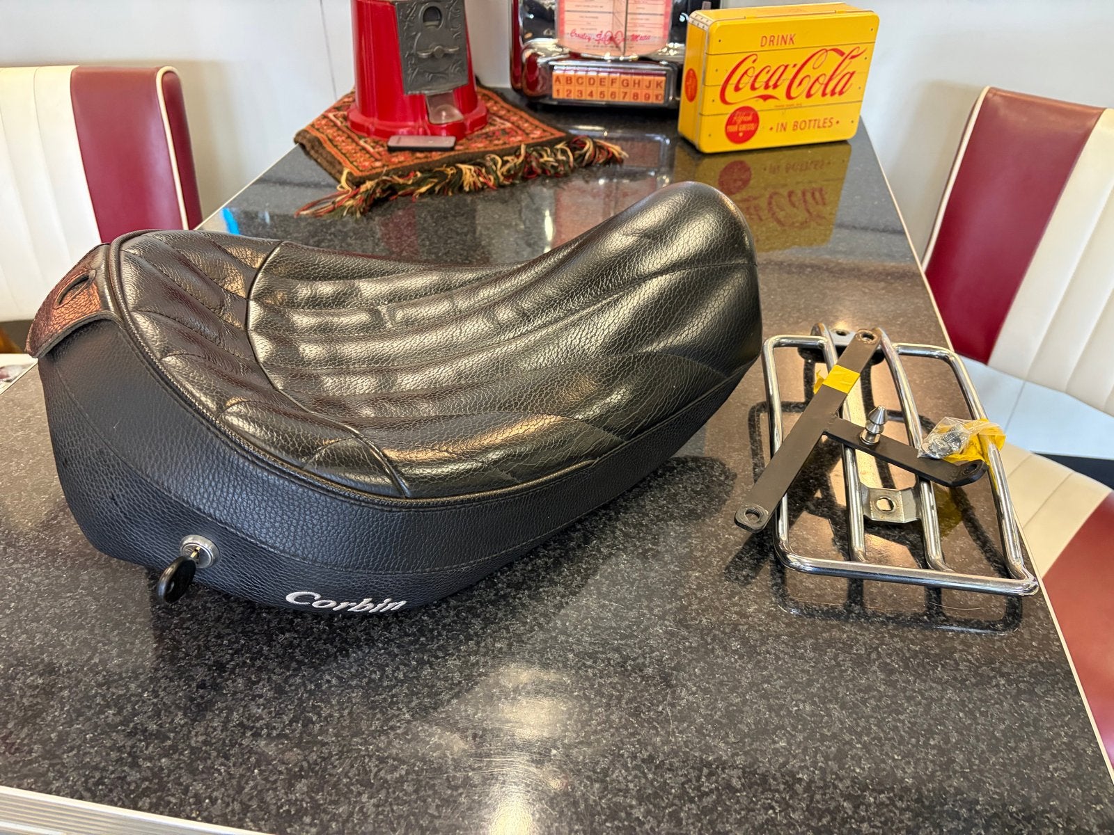 Corbin Buddy Fashion Zadel met bagagerek, Ophalen of Verzenden, Gebruikt