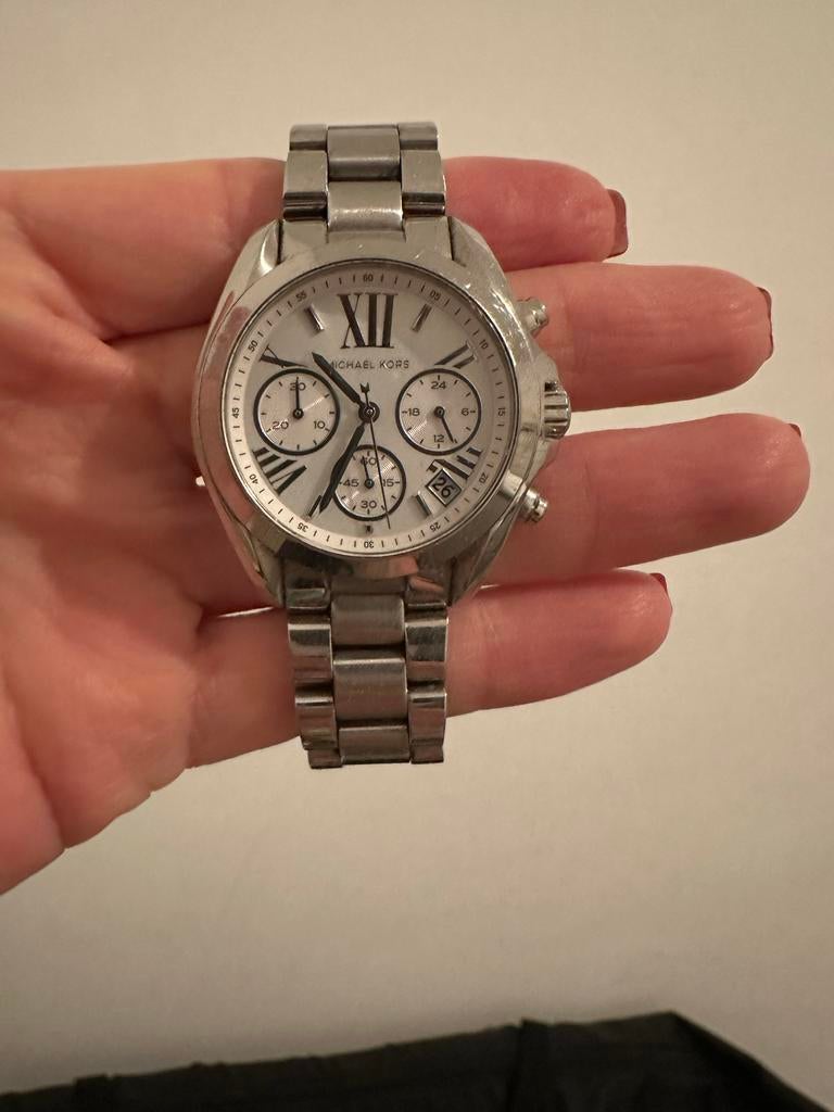 Michael Kors horloge - Goede staat, Sieraden, Tassen en Uiterlijk, Horloges | Dames, Overige merken, Staal, Polshorloge, Ophalen of Verzenden