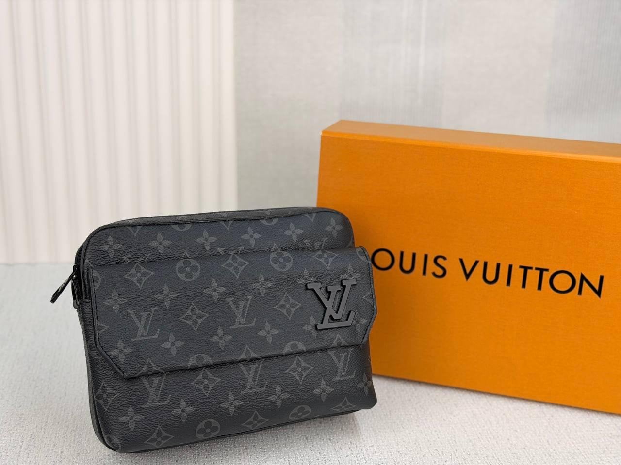 Louis Vuitton tas heren Messenger, Overige merken, Zwart, Nieuw, Ophalen of Verzenden
