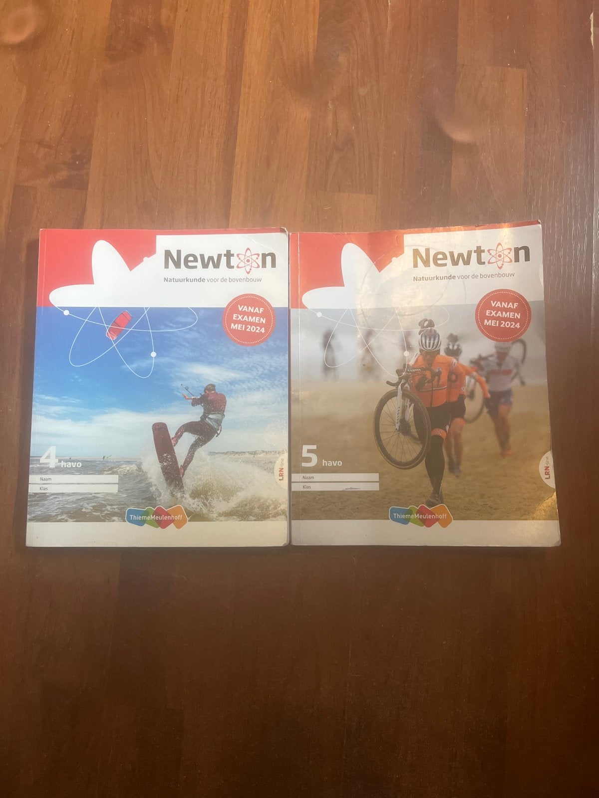 Volledige examenstof havo natuurkunde, Boeken, Ophalen of Verzenden, Zo goed als nieuw, HAVO, Natuurkunde