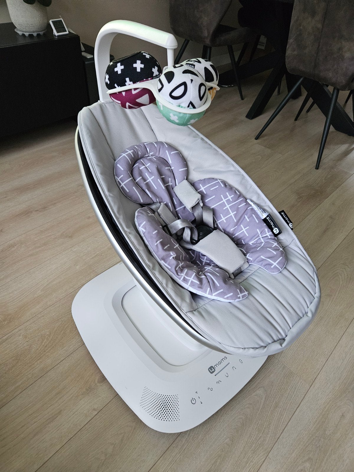 4Moms Mamaroo 5 met newborn insert, Ophalen, Gebruikt