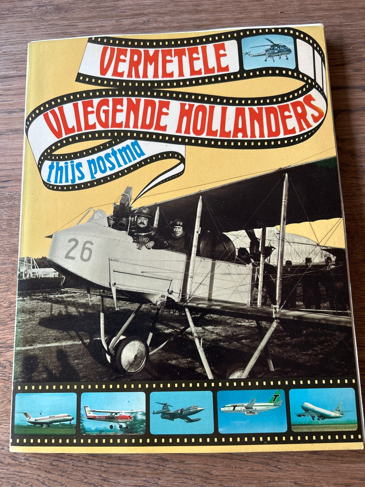 Vliegende Hollanders - Thijs Postma - Luchtvaartgeschiedenis, Ophalen of Verzenden, Gelezen, Overige typen