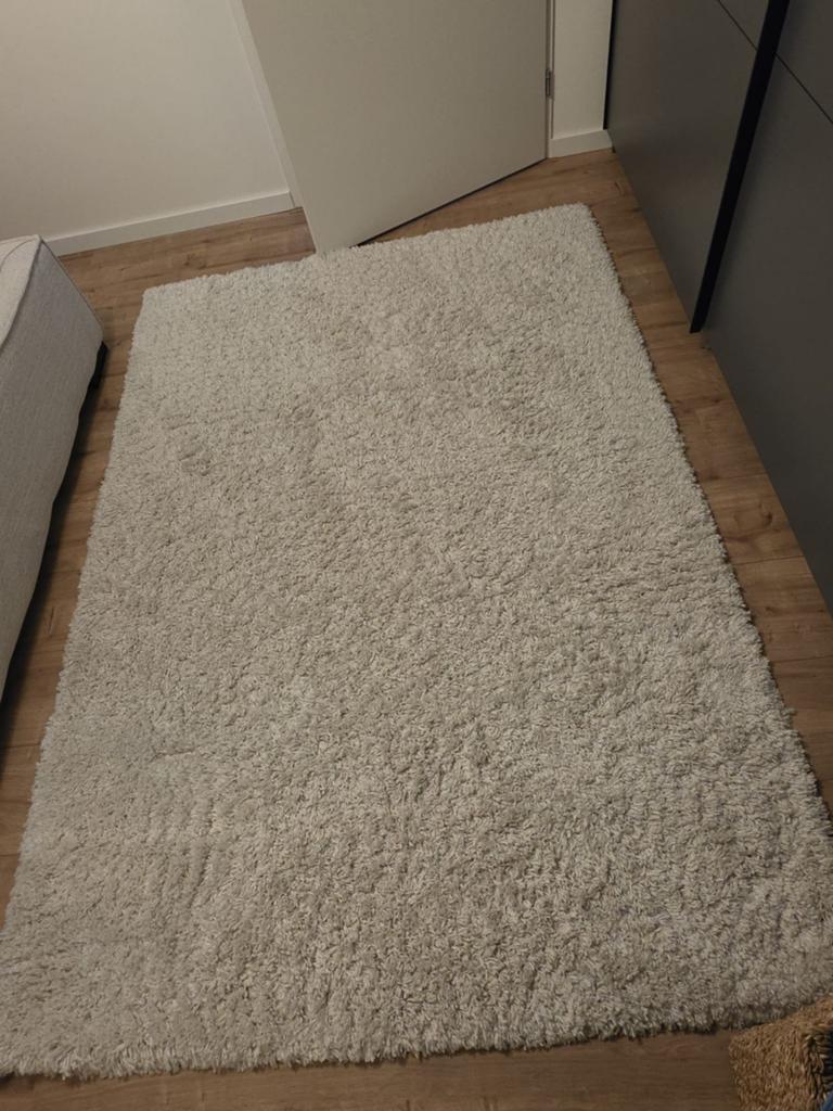 Zacht crèmekleurig vloerkleed, Modern, Comfortabel, Gebruikt, 100 tot 150 cm, Ophalen of Verzenden