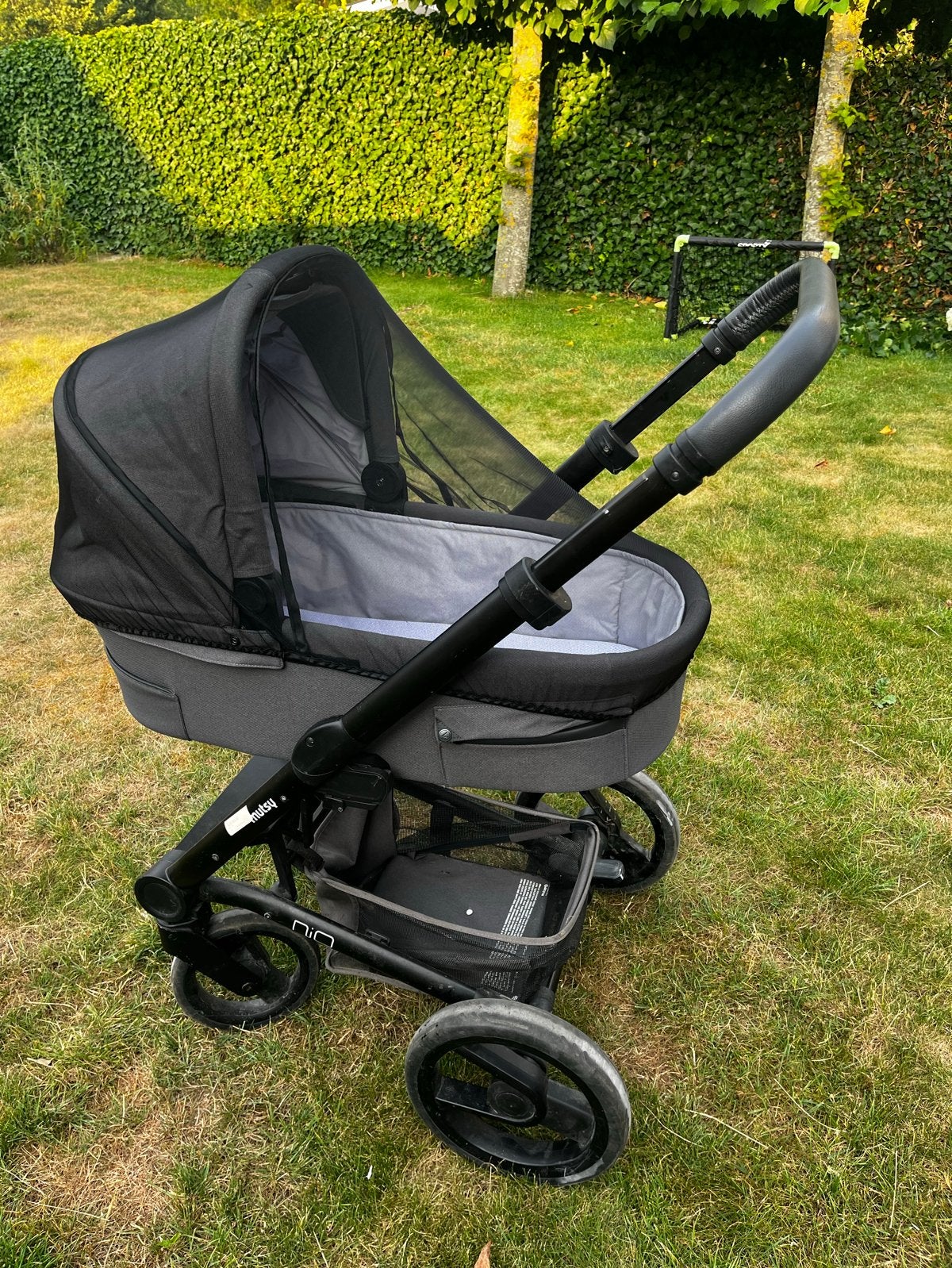 Mutsy Nio Black Kinderwagen/Buggy met complete accessoires, Ophalen, Gebruikt, Combiwagen, Met reiswieg