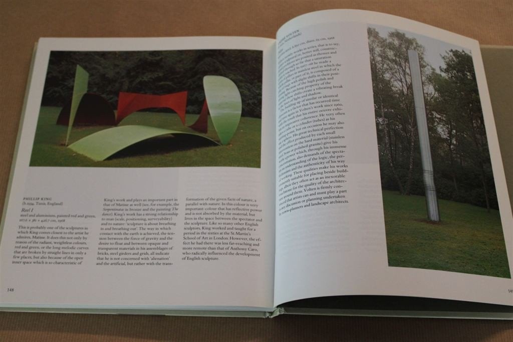 Kröller-Müller museum. Uitgave 1985., Ophalen of Verzenden, Gelezen