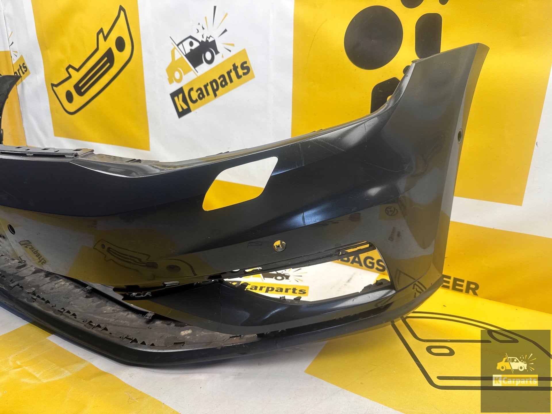 Volkswagen Golf 7 Facelift voorbumper 5G0807221FL KLS 6PDC, Auto-onderdelen, Gebruikt, Volkswagen AG, Bumper, Berliner Ring 2
38440  Wolfsburg, DE