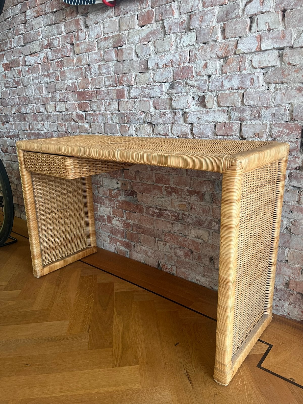 Rotan bureau met lade - 110x40x71 cm, Ophalen, Overige typen, Gebruikt, Met lades