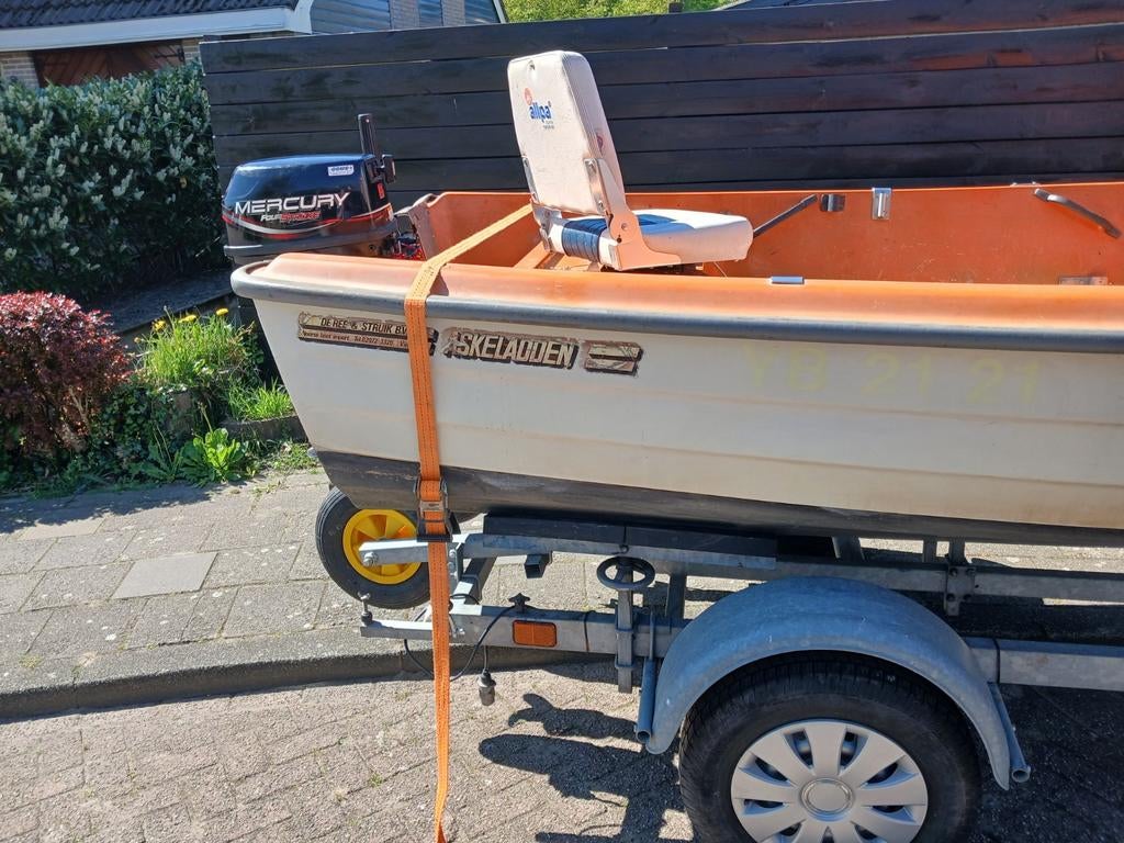 Bootje met een 5 pk 4-takt motor, Ophalen of Verzenden, Gebruikt, Overige typen