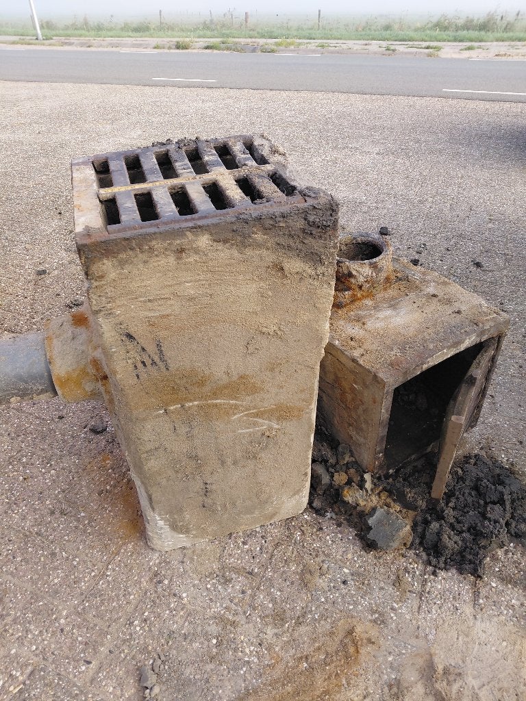 Straatkolk put, Ophalen, Overige materialen, Gebruikt, Overige typen