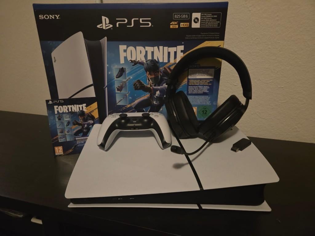 Net nieuwe PlayStation 5 Digital + controller + headset, Ophalen of Verzenden, Zo goed als nieuw, Playstation 5 Digital