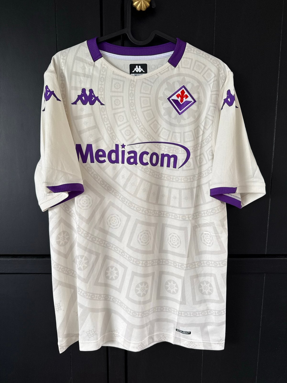 Fiorentina uitshirt 25/26 Away Maat M Nieuw, Ophalen of Verzenden, Nieuw, Maat 48/50 (M), Wit