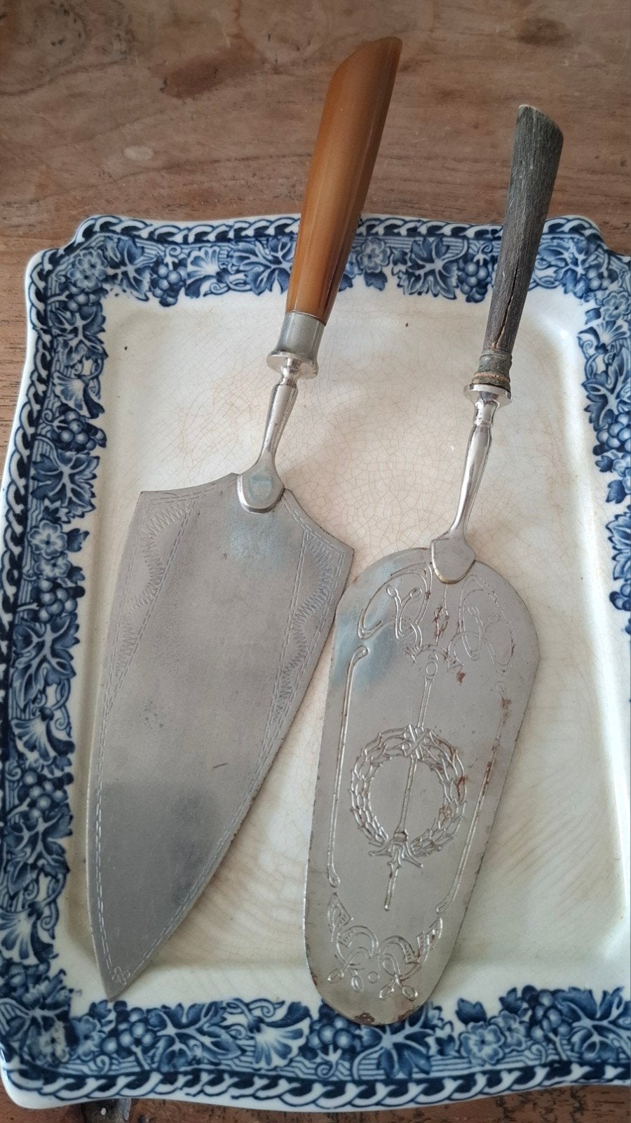 twee antieke taartscheppen, Ophalen of Verzenden