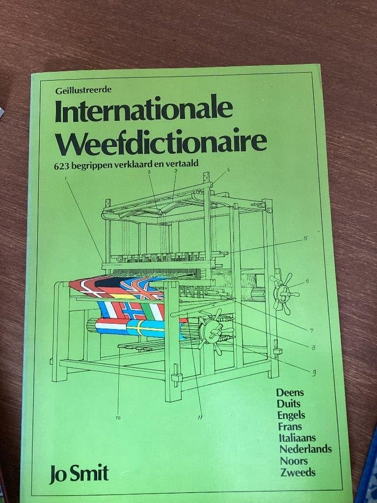 Gevraagd: Internationale weefdictionaire, Ophalen of Verzenden