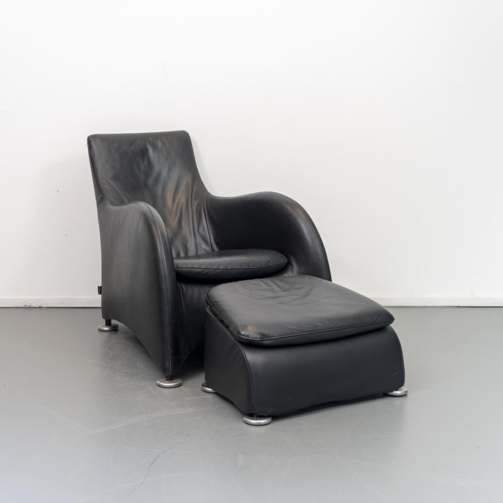 1x Montis Loge Fauteuil + Voetenbank Zwart Leder, Niet ingevuld, Gebruikt, 100 tot 125 cm, Niet ingevuld