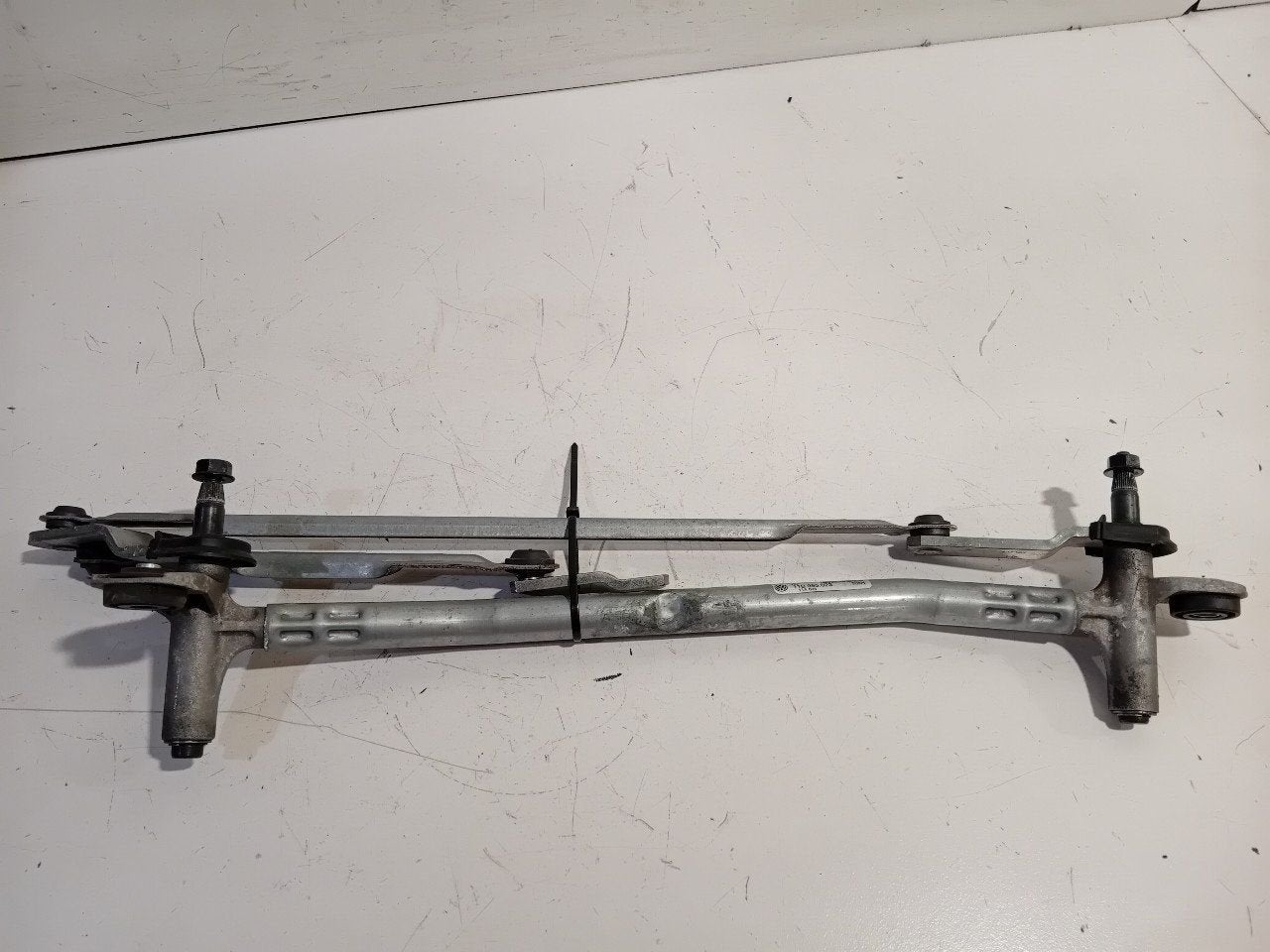 Ruitenwisser mechaniek voor Volkswagen ID.4, Onderdelen@venauto.nl, Van der Ven Autorecycling B.V., Gebruikt, Ettenseweg 76, 4706 PB Roosendaal, The Netherlands