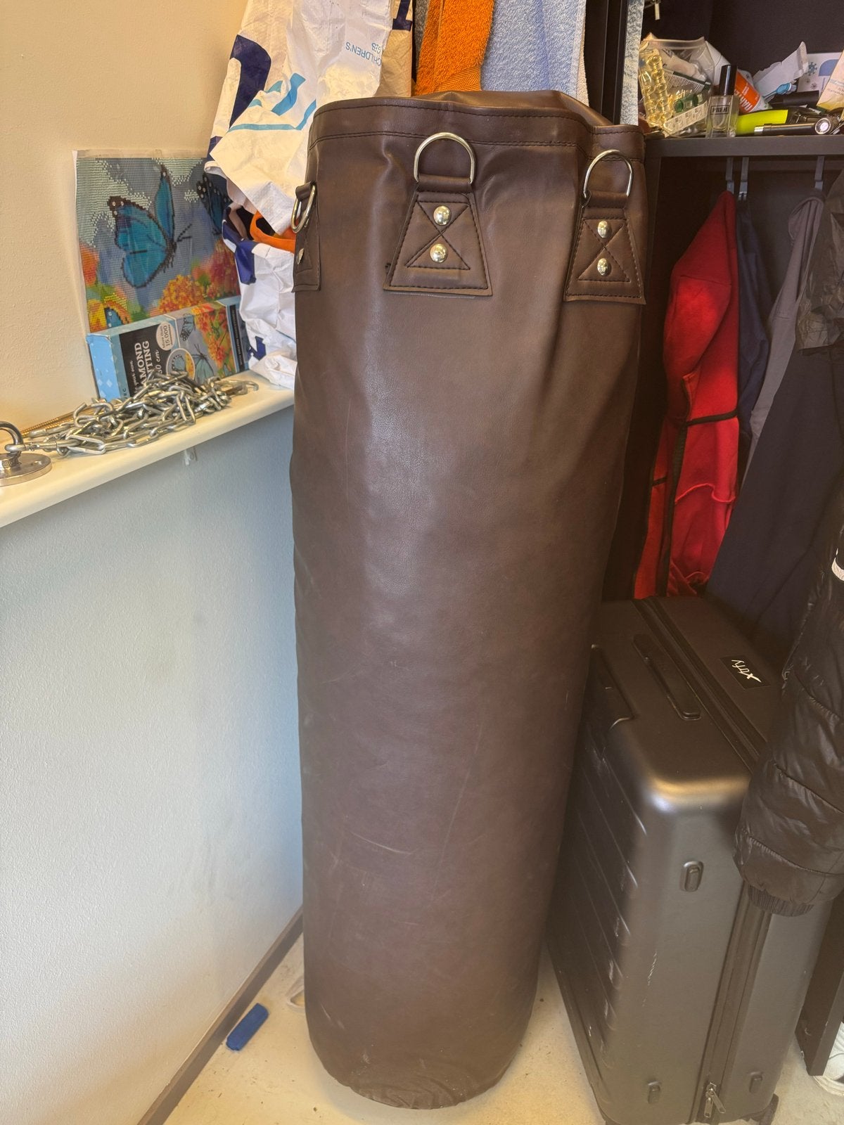 Bokszak met ophangsysteem (mb 60-70+kg) - Zo goed als nieuw, Ophalen, Zo goed als nieuw, Bokszak