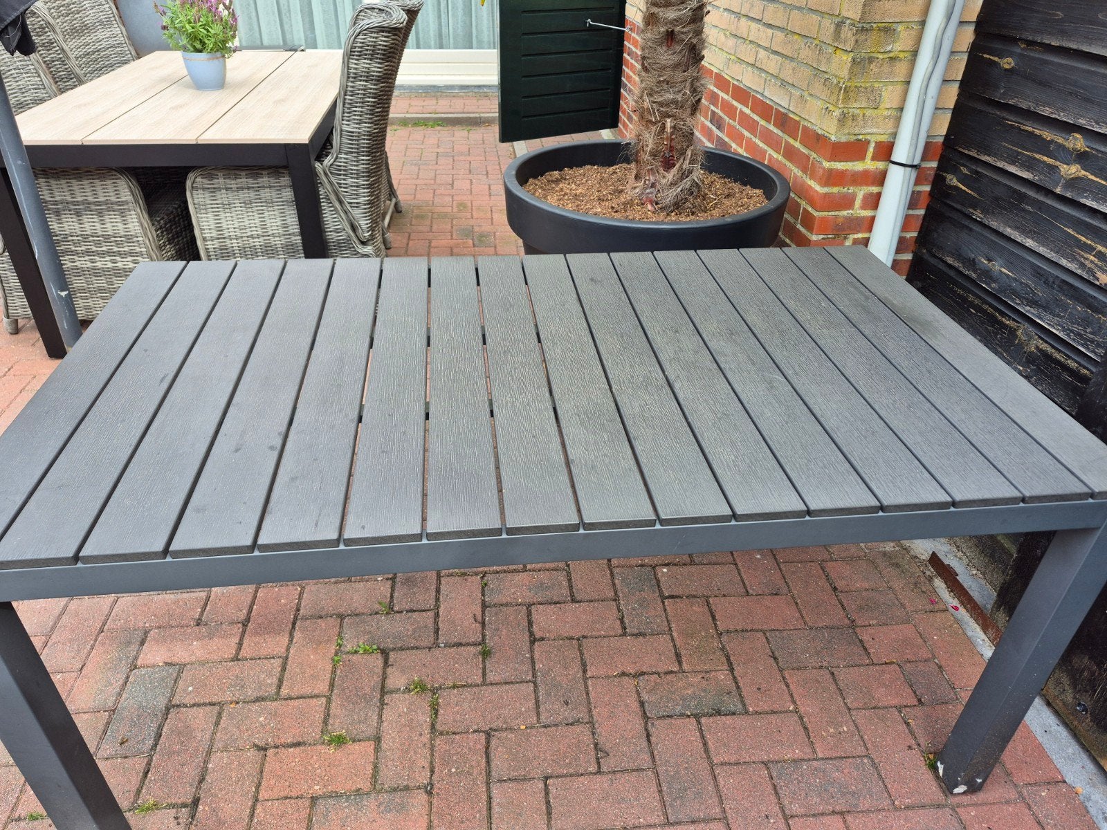 Prima tuintafel 1.60m x 0.90m - Ophalen in Heerenveen, Ophalen, Gebruikt, Rechthoekig, Overige materialen
