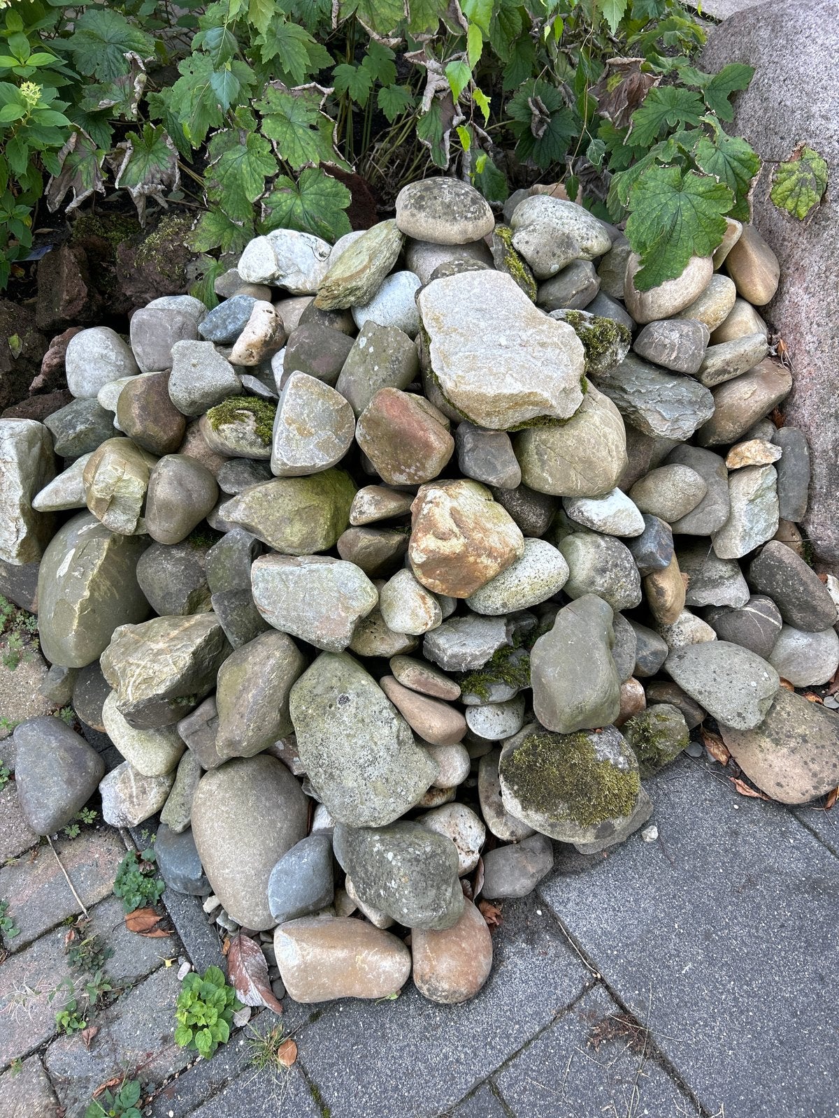 Partij zwerfkeien diverse maten groot en klein, Tuin en Terras, Grind, Keien en Split, Ophalen, Gebruikt, Multi, Kei