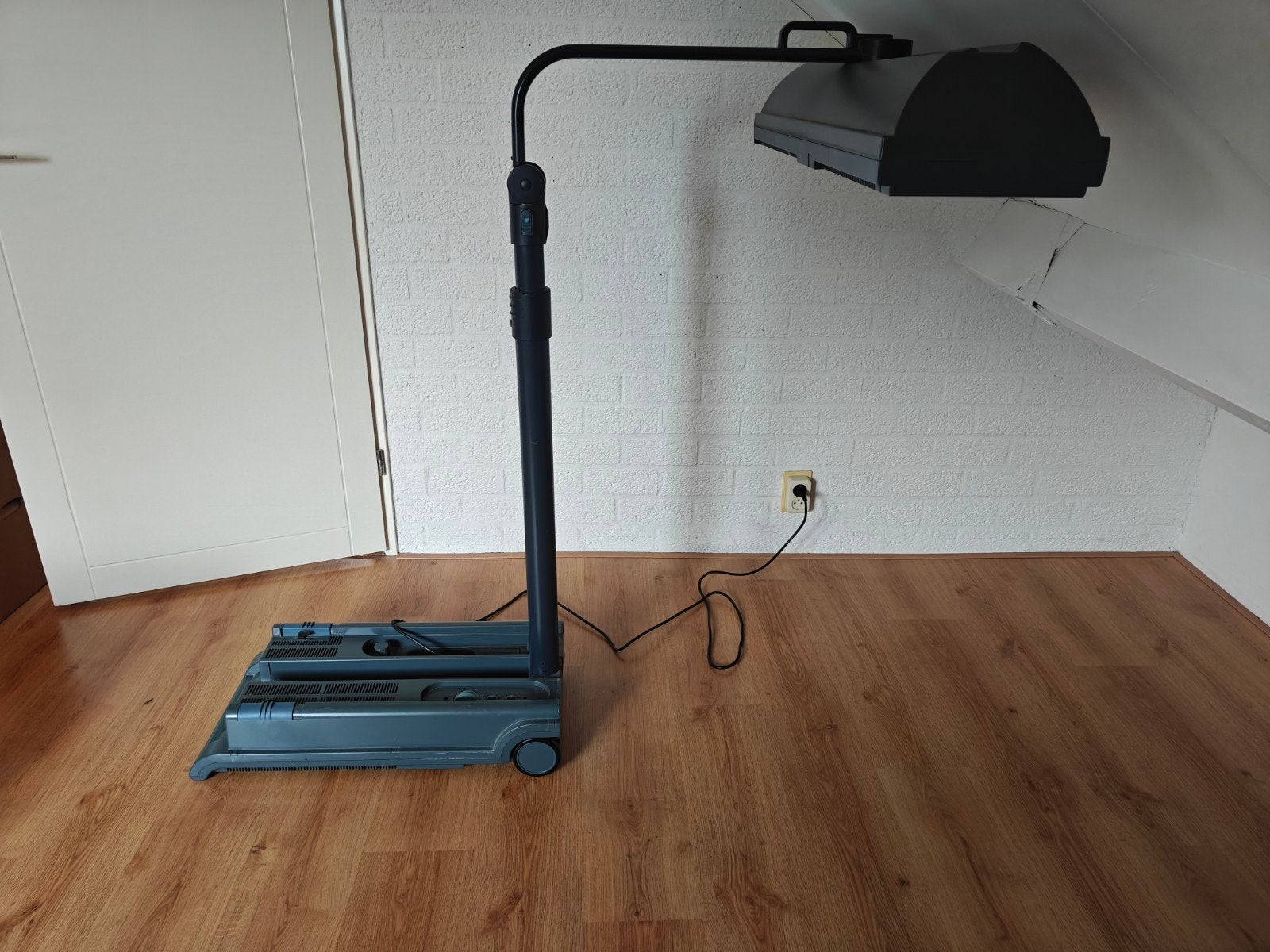 Philips Original Home Solaria HB 811/EE - Volledig werkend, Witgoed en Apparatuur, Ophalen, Gebruikt, Zonnebank enkelzijdig, Minder dan 10 lampen