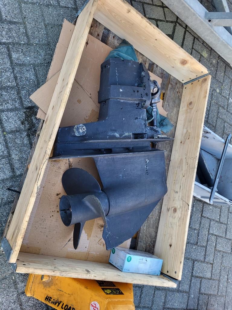 Mercruiser bravo 1 staartstuk, Watersport en Boten, Ophalen, Motor en Techniek, Motorboot