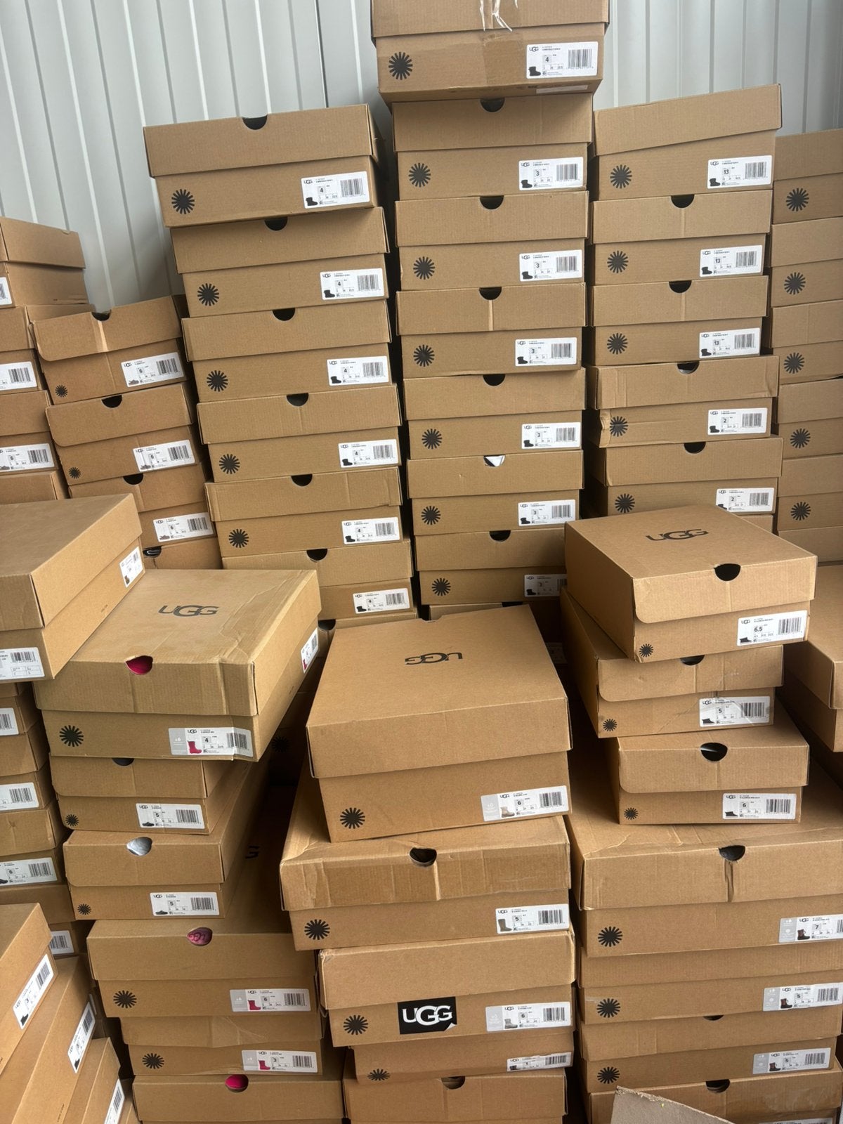 Partij Dames Kids baby UGG schoenen sloffen nieuw, ., Ophalen of Verzenden, Zo goed als nieuw, .
