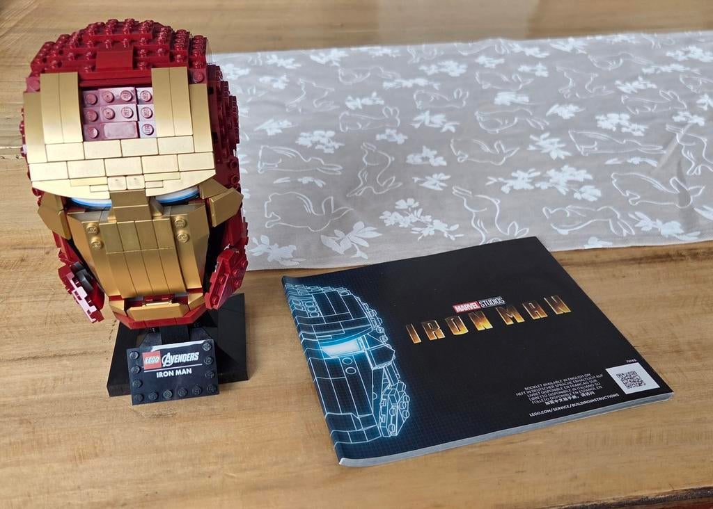 Iron Man Helm met Boekje, Ophalen, Marvel, Lego, Zo goed als nieuw