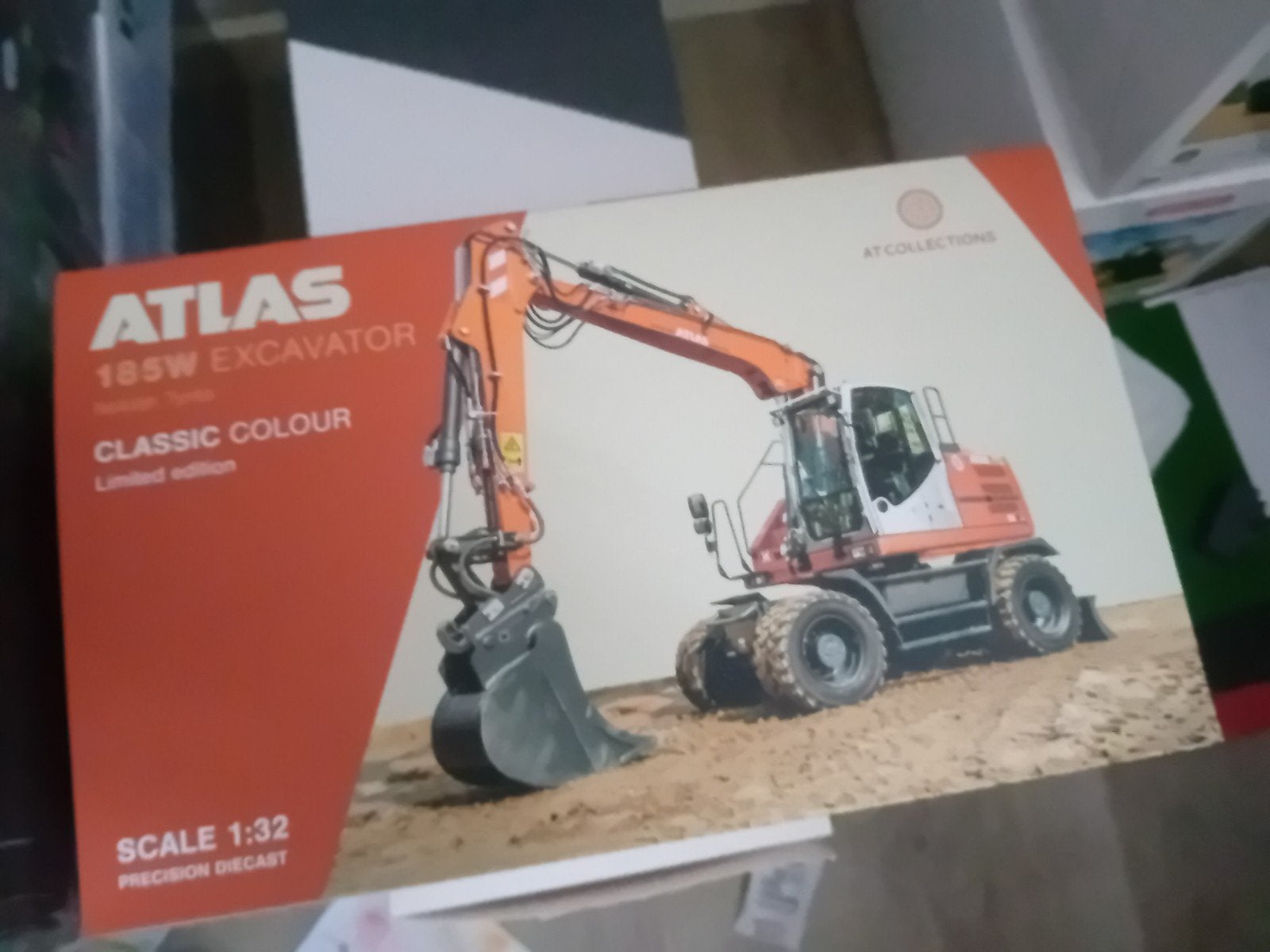 atlas 185w at collection 1 32, Hobby en Vrije tijd, Ophalen of Verzenden, Nieuw, Tractor of Landbouw, Overige merken
