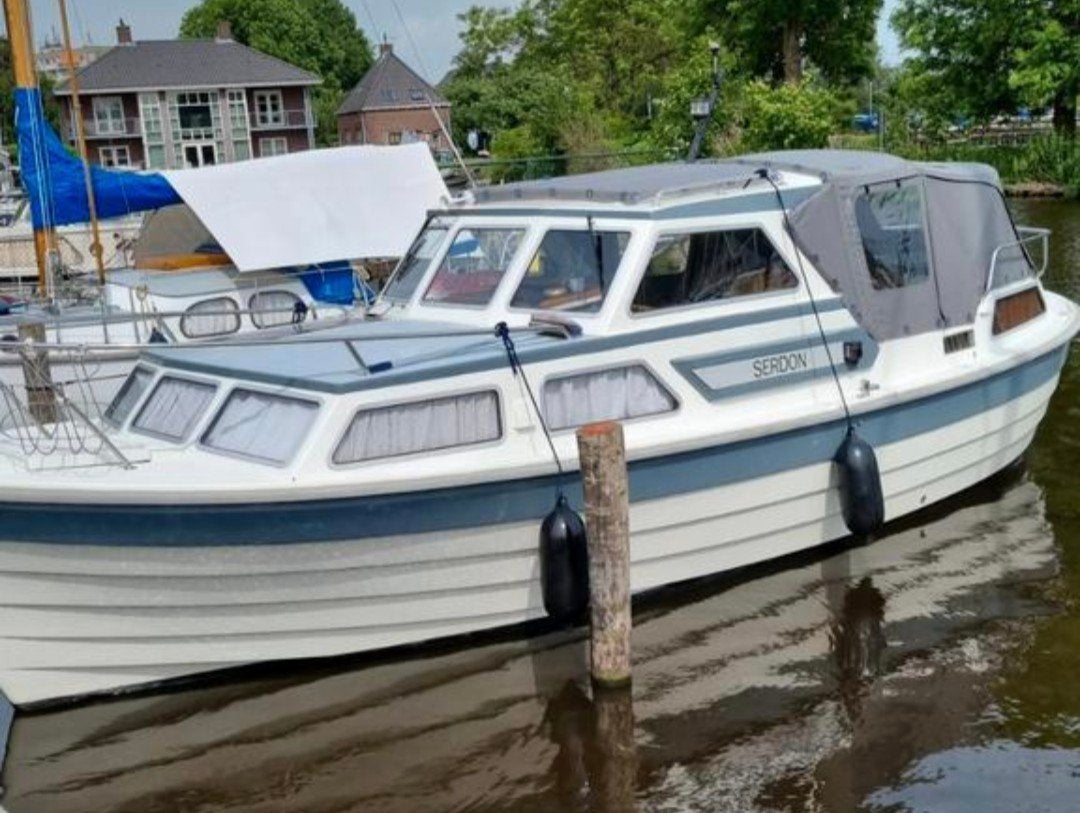 Saga 27 AC kajuitboot met achterkajuit en kopschroef izgs, Ophalen, Overige typen