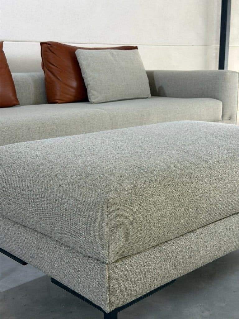 Design on Stock Aikon Lounge - topstaat, 250 tot 300 cm, 100 tot 125 cm, Zo goed als nieuw, Rechte bank