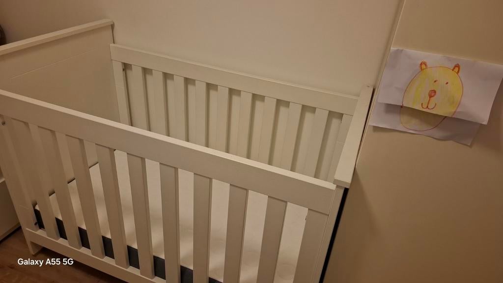Ledikant (Gratis), Kinderen en Baby's, Ophalen of Verzenden, Zo goed als nieuw, Jongetje of Meisje
