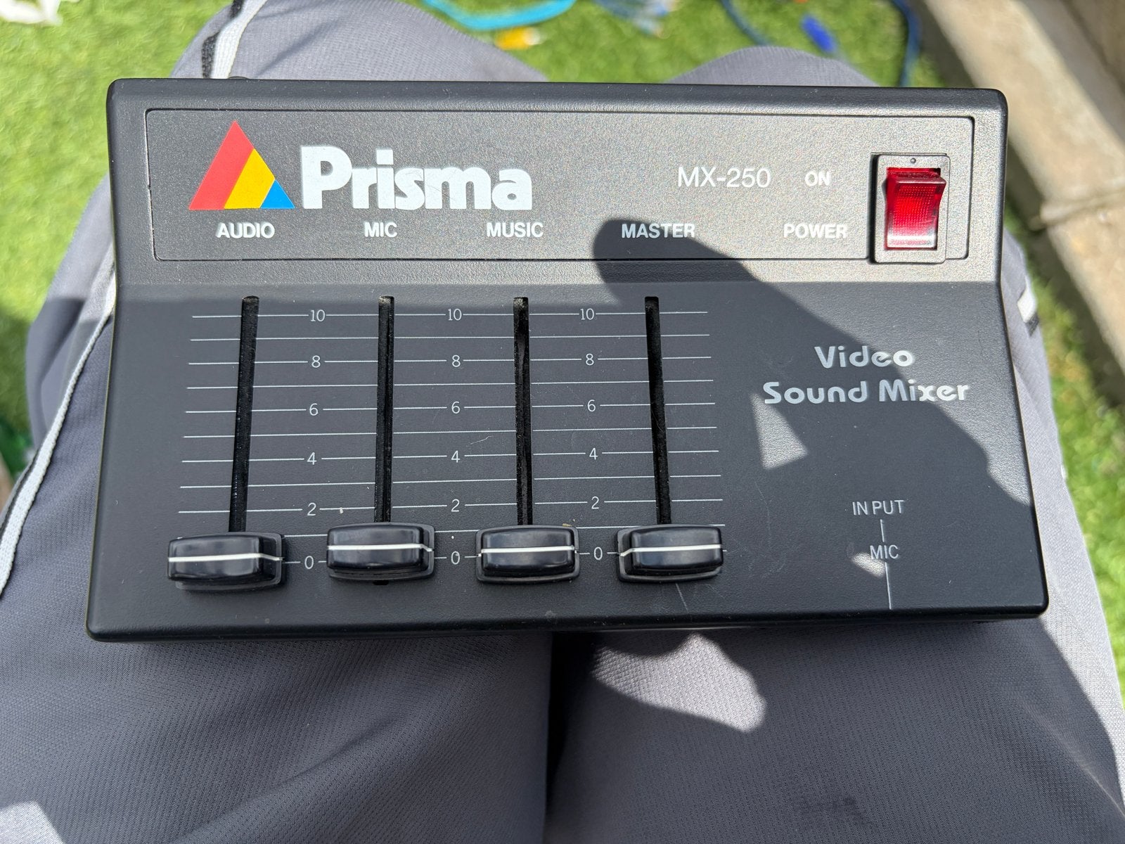 Prisma MX-250 Video Sound Mixer - Vintage Audio Mixer, Ophalen, Gebruikt, Minder dan 5 kanalen, Microfooningang