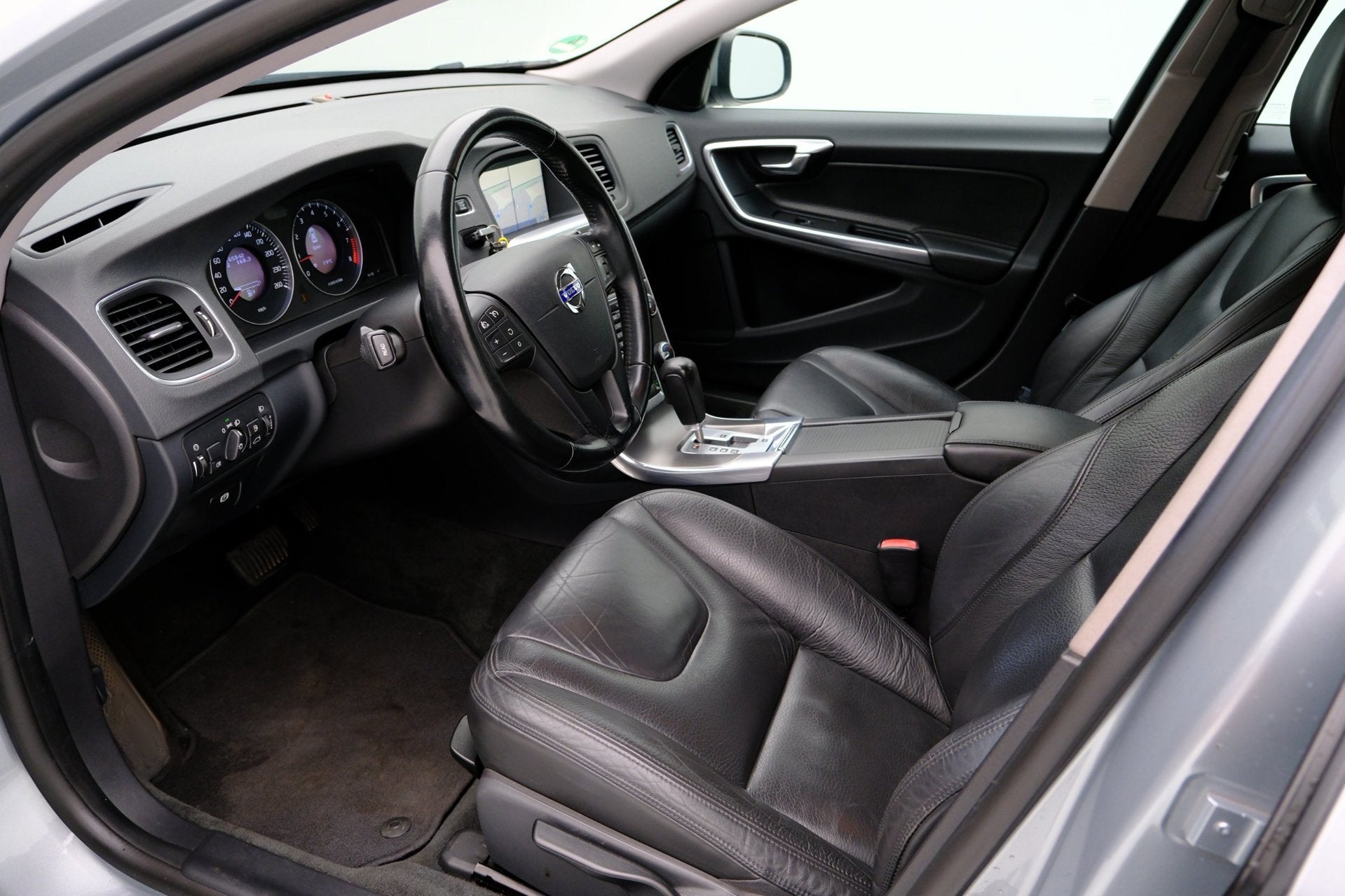 Volvo S60 2.0T Intro Edition Aut. Leder|1e Eig|Navi|Clima|LM, Auto's, 4 cilinders, S60, Verwarmde buitenspiegels, 1470 kg