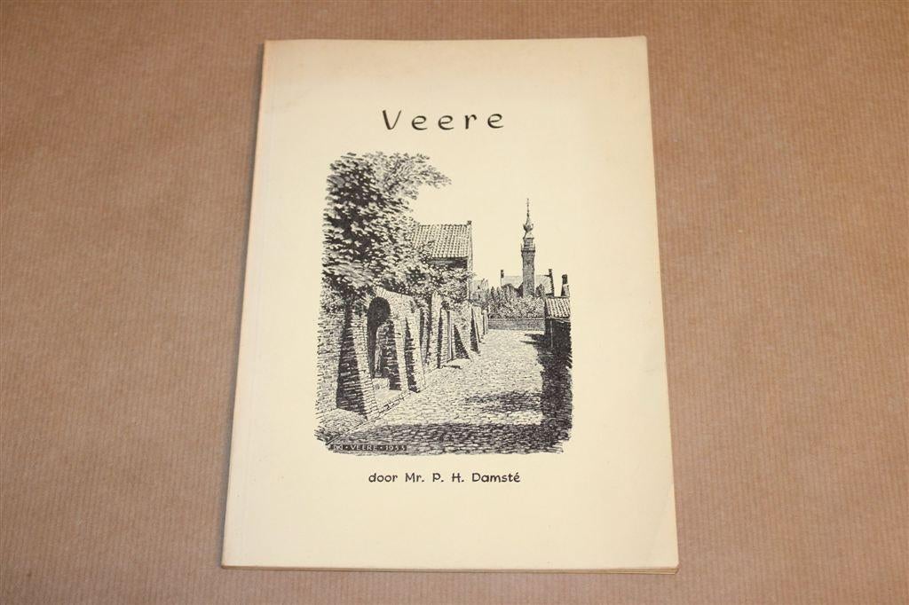 Veere — Vier Eeuwen Markiezaat Geschiedenis Zeeland 1961, Ophalen of Verzenden, Gelezen