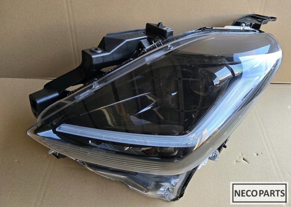 SUZUKI SWIFT MK8 FACELIFT FULL LED KOPLAMP 148R00 149R00, Gebruikt, -, -, Ophalen of Verzenden
