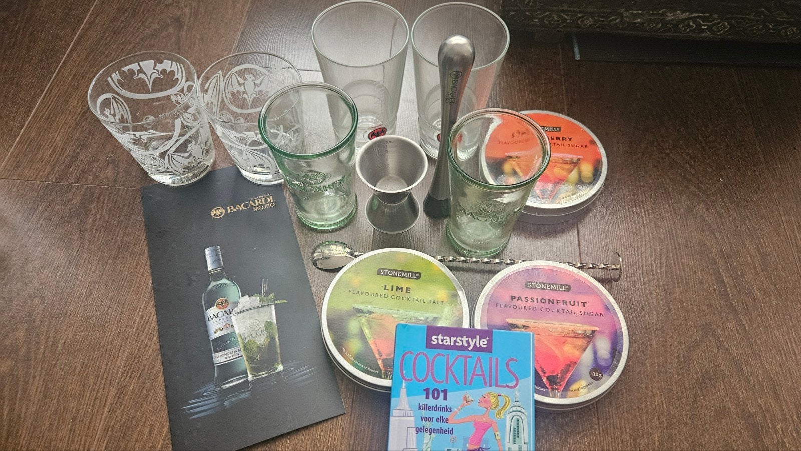 Bacardi Mojito Cocktail set  +muddler,cocktail suiker e.d., Ophalen of Verzenden, Zo goed als nieuw, Meerkleurig, Glas