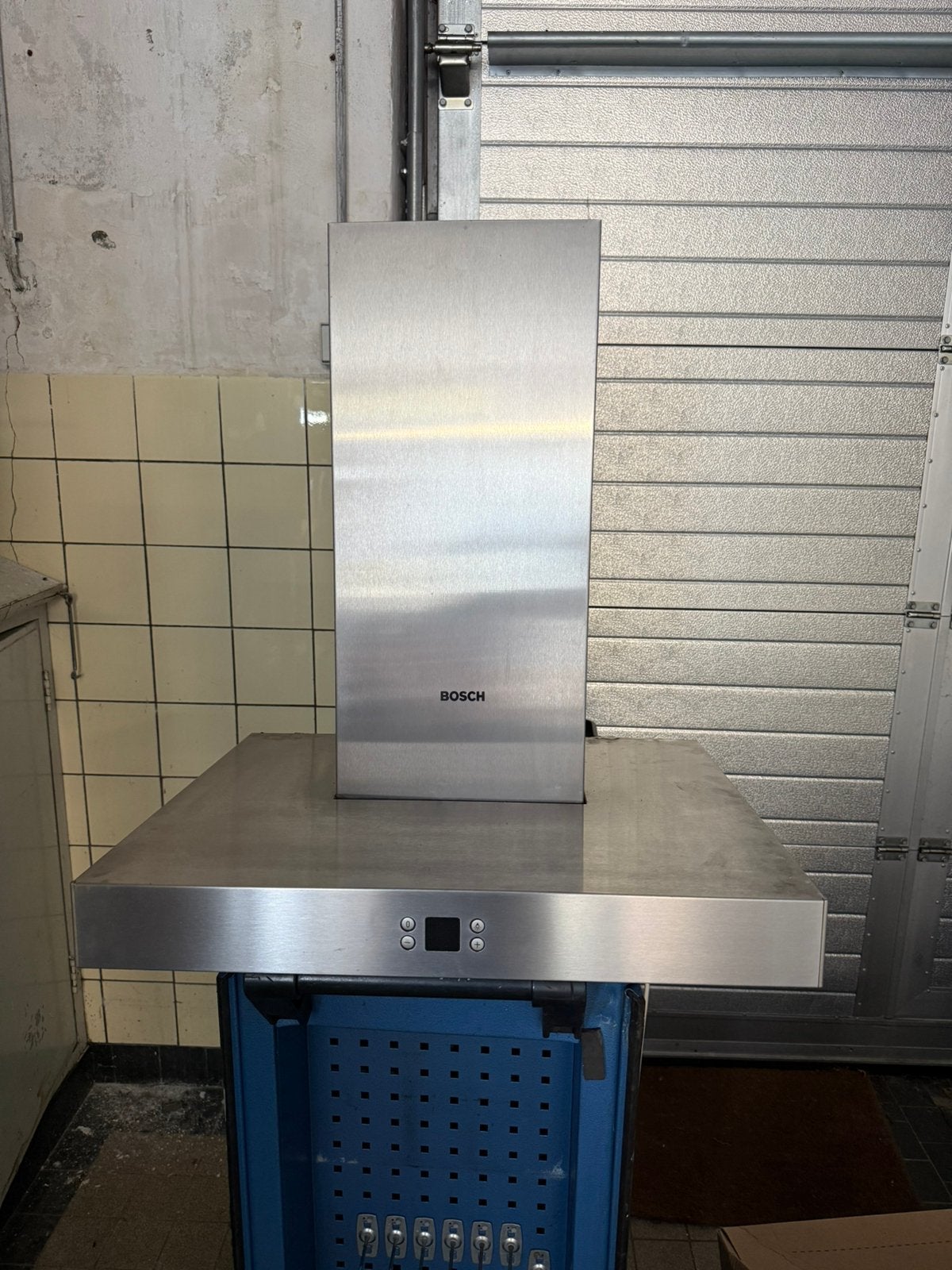 Bosch afzuigkap rvs 60cm uitschuifbare koof, Witgoed en Apparatuur, Afzuigkappen, Ophalen, Zo goed als nieuw, 200 tot 400 m³ per uur