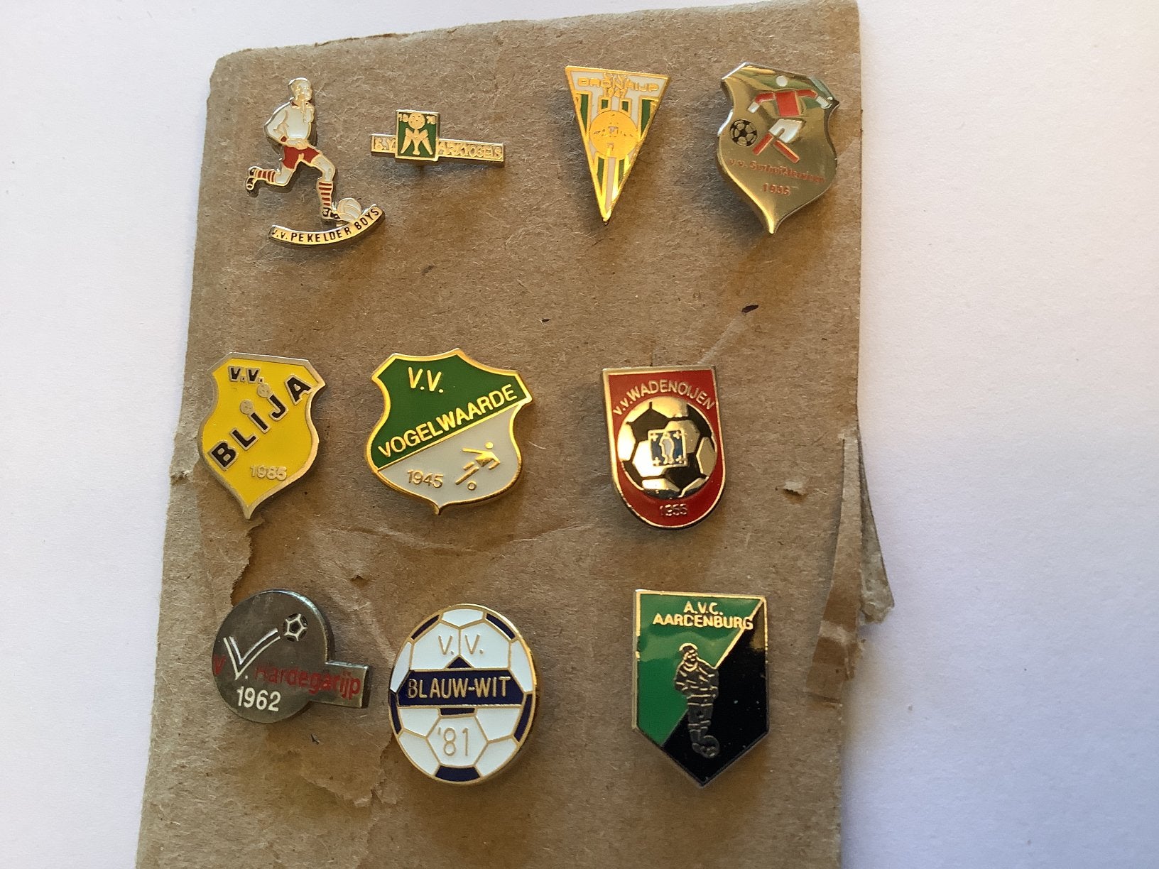 10 voetbalspeldjes amateurs, Ophalen of Verzenden, Zo goed als nieuw, Overige binnenlandse clubs, Poster, Plaatje of Sticker