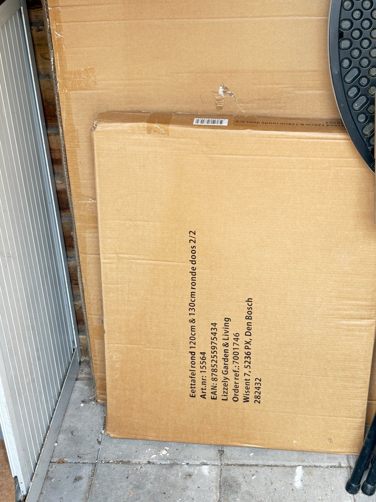 Te koop een zwarte ronde eettafel, Rond, Nieuw, Ophalen of Verzenden, Vier personen