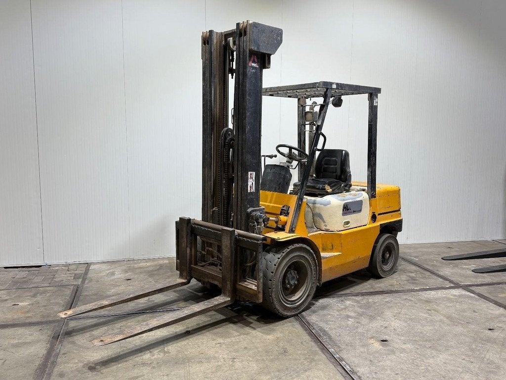 Halla HDF 30 3000kg diesel triplex Freelift 4x ventiel sides, Overige aandrijving, Heftruck, Halla