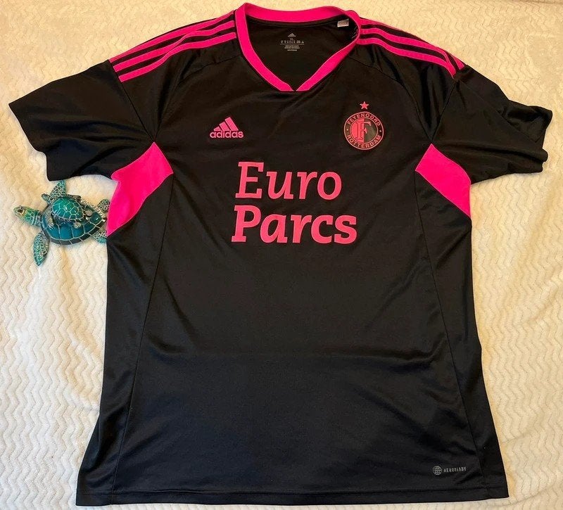 Feyenoord Uitshirt 2022/2023 - Zwart/Roze - Maat XL, Zwart, Maat 56/58 (XL), Ophalen of Verzenden, Zo goed als nieuw