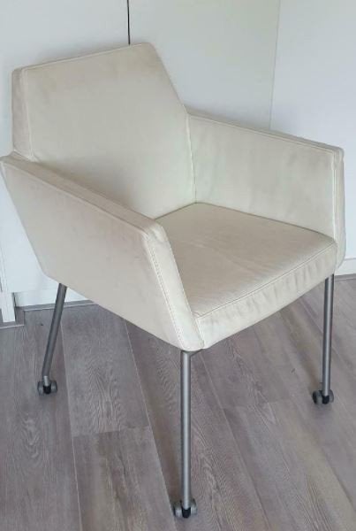 Bree New World stoel - Wit/Crème met wieltjes, Ophalen, Wit, Zo goed als nieuw, Eén