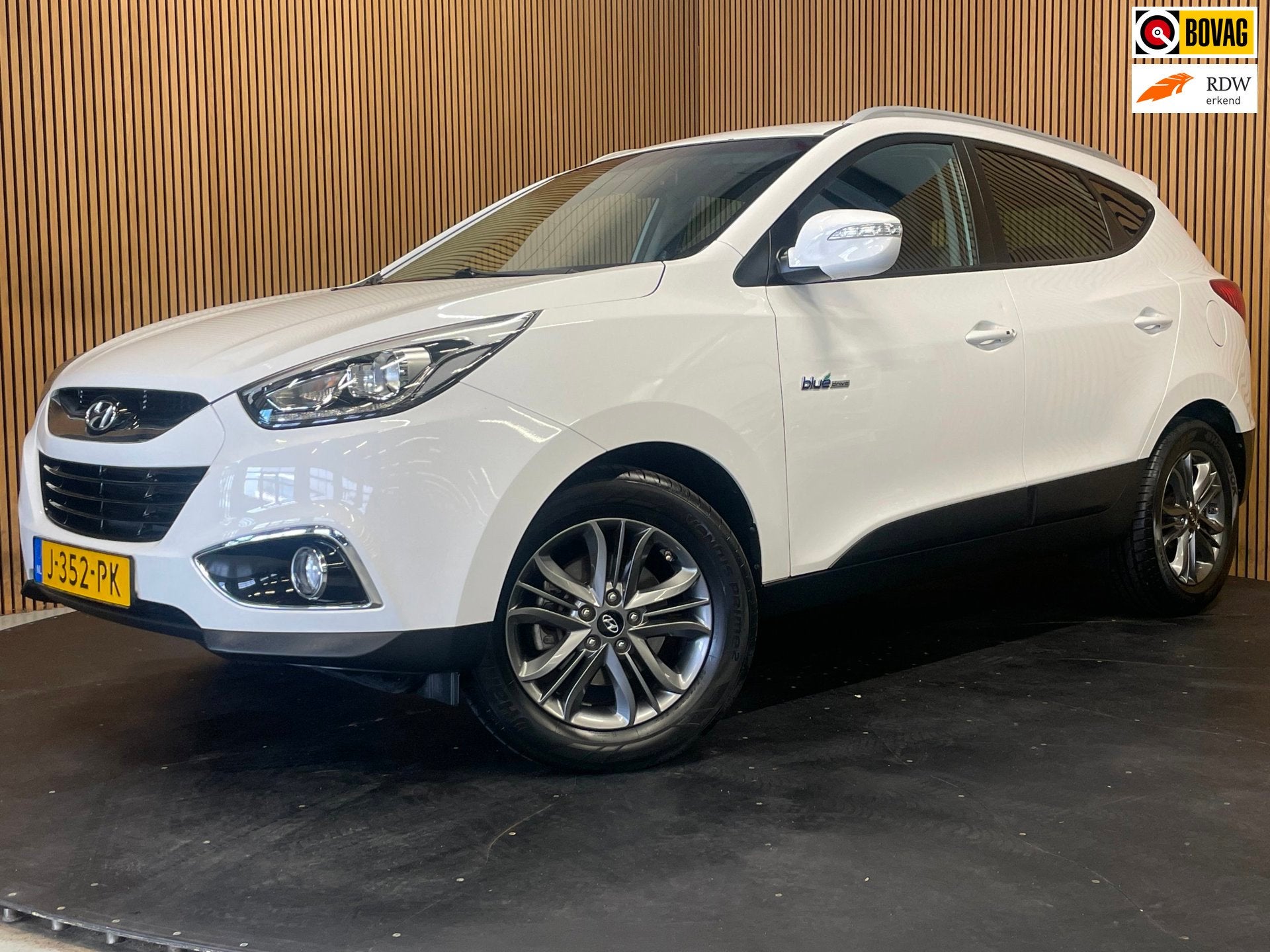 Hyundai Ix35 1.6i GDI|135 PK|1/2 LEDER|NAVIGATIE|CAMERA|CLIM, Auto's, Voorwielaandrijving, Euro 5, 135 pk, 4 cilinders