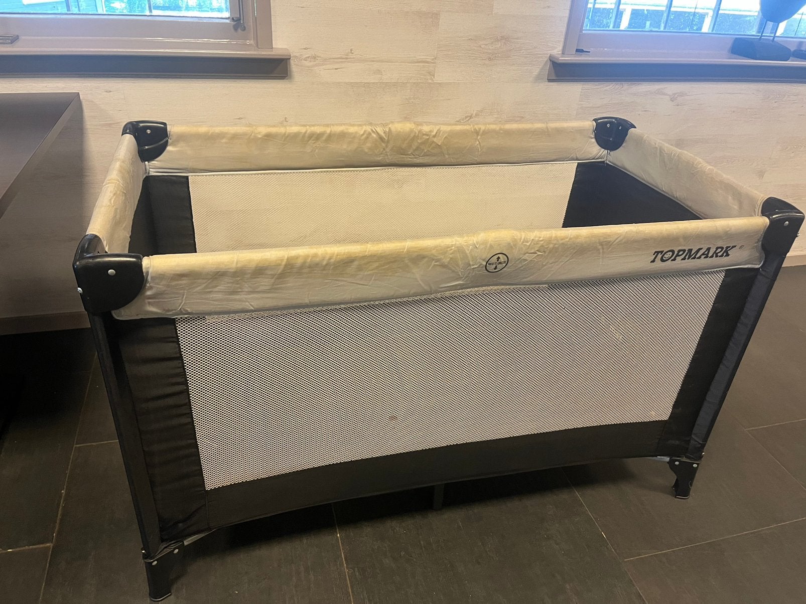 Campingbed gebruikt, Ophalen of Verzenden, Zo goed als nieuw, Reisbedje